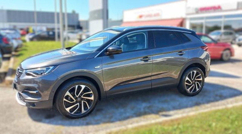 Opel Grandland X usata a Udine (4)