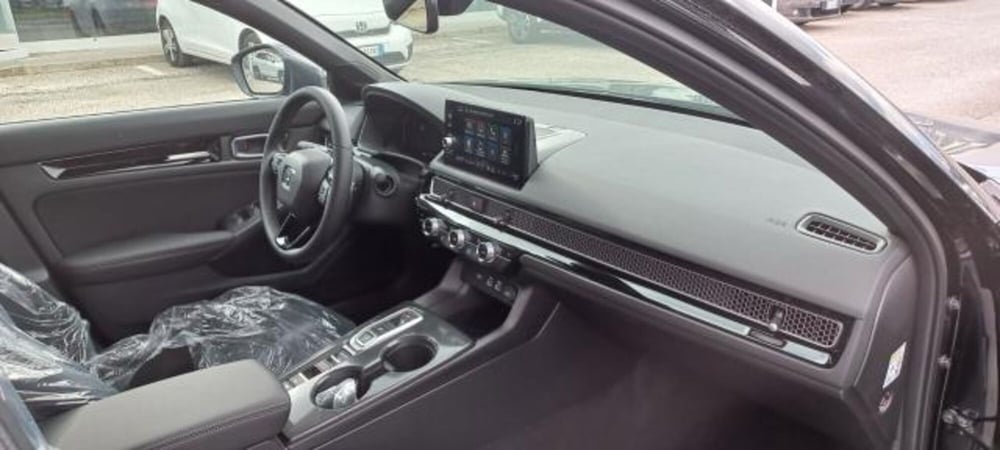 Honda Civic nuova a Udine (9)