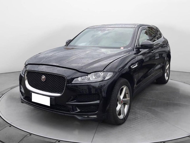 Jaguar F-Pace usata a Torino