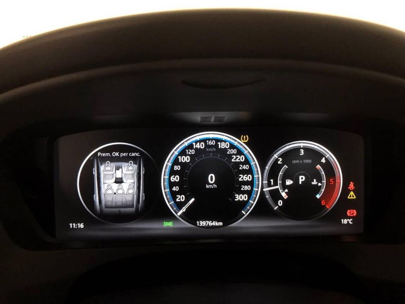 Jaguar F-Pace usata a Torino (15)