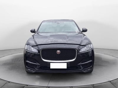 Jaguar F-Pace 2.0 D 180 CV AWD Prestige del 2017 usata a Torino