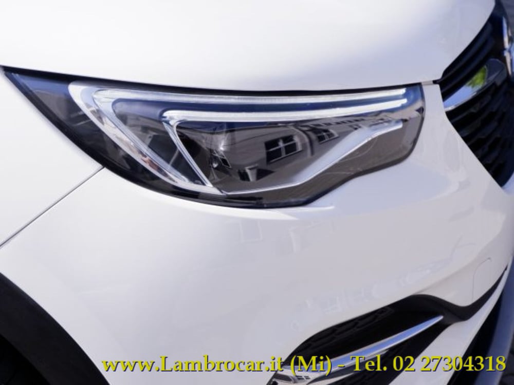 Opel Grandland X usata a Milano (17)