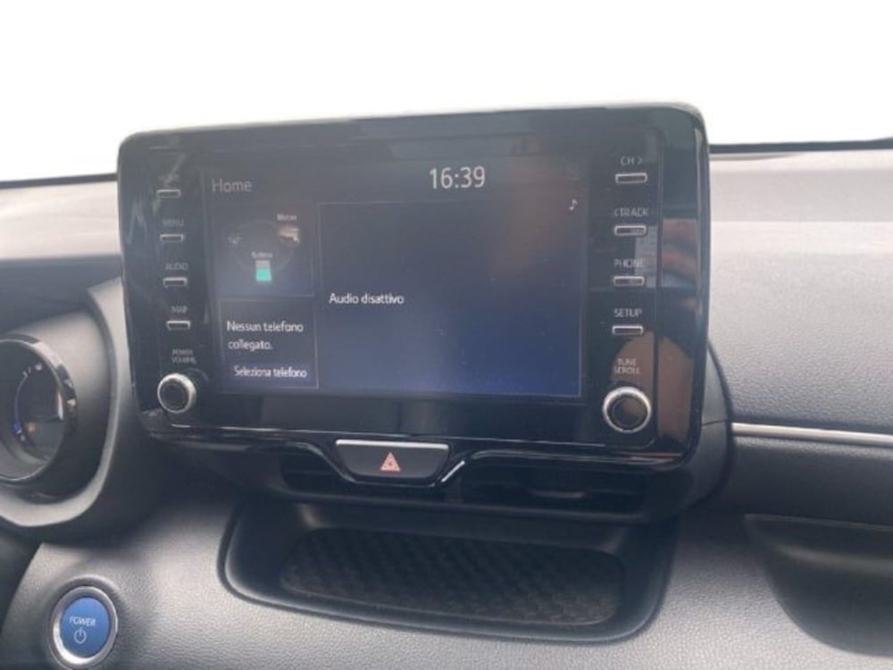 Toyota Yaris Cross usata a Vercelli (19)