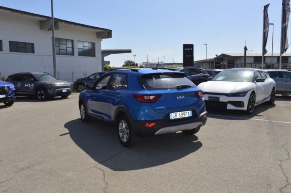 Kia Stonic nuova a Latina (5)