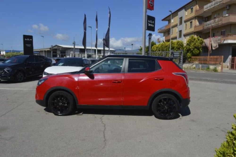 Ssangyong Tivoli usata a Latina (4)