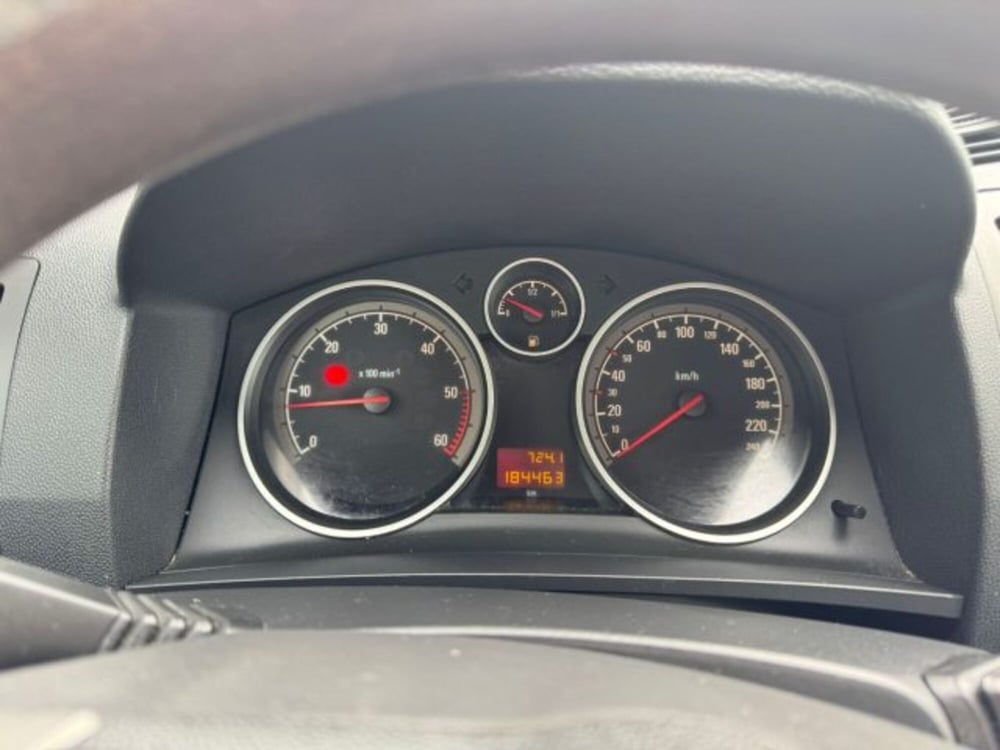 Opel Zafira usata a Macerata (7)