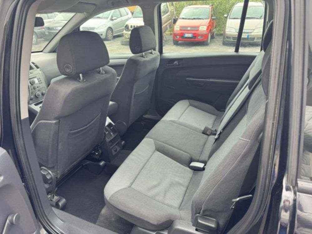 Opel Zafira usata a Macerata (9)