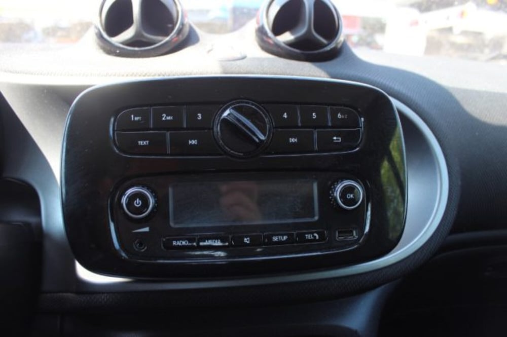 smart Fortwo Cabrio usata a Roma (11)