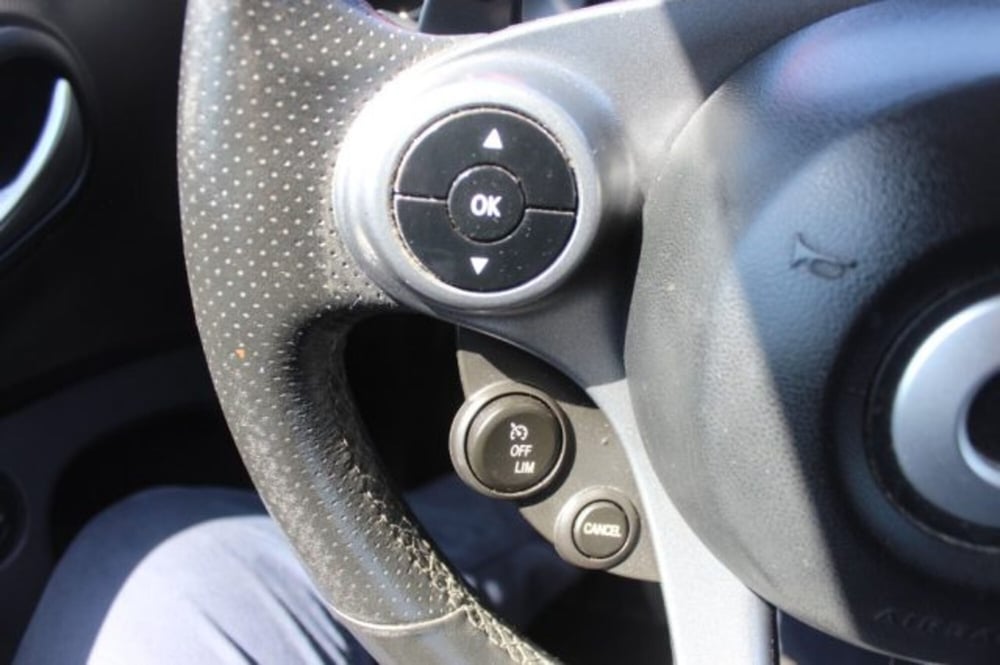 smart Fortwo Cabrio usata a Roma (13)