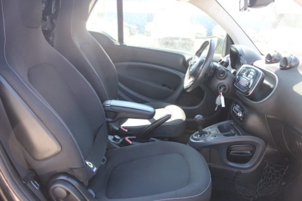 smart Fortwo Cabrio usata a Roma (7)