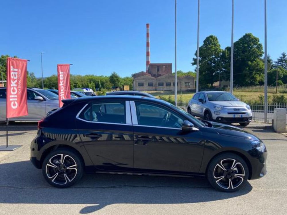 Opel Corsa nuova a Firenze (4)