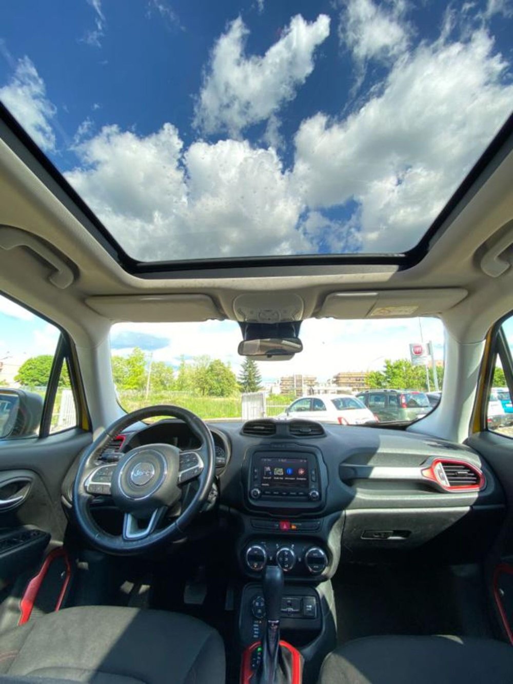 Jeep Renegade usata a Firenze (18)