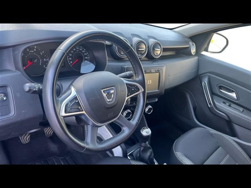 Dacia Duster usata a Catania (11)