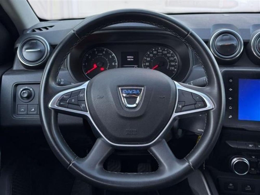 Dacia Duster usata a Livorno (11)