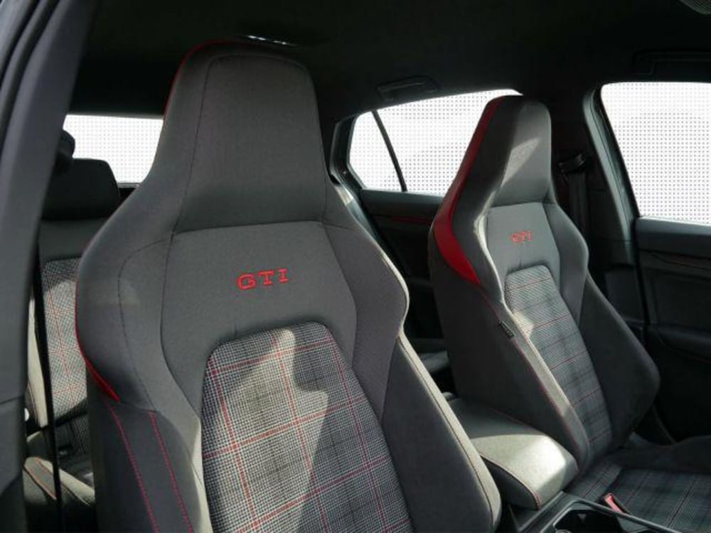Volkswagen Golf usata a Milano (11)