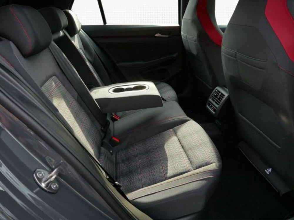 Volkswagen Golf usata a Milano (16)