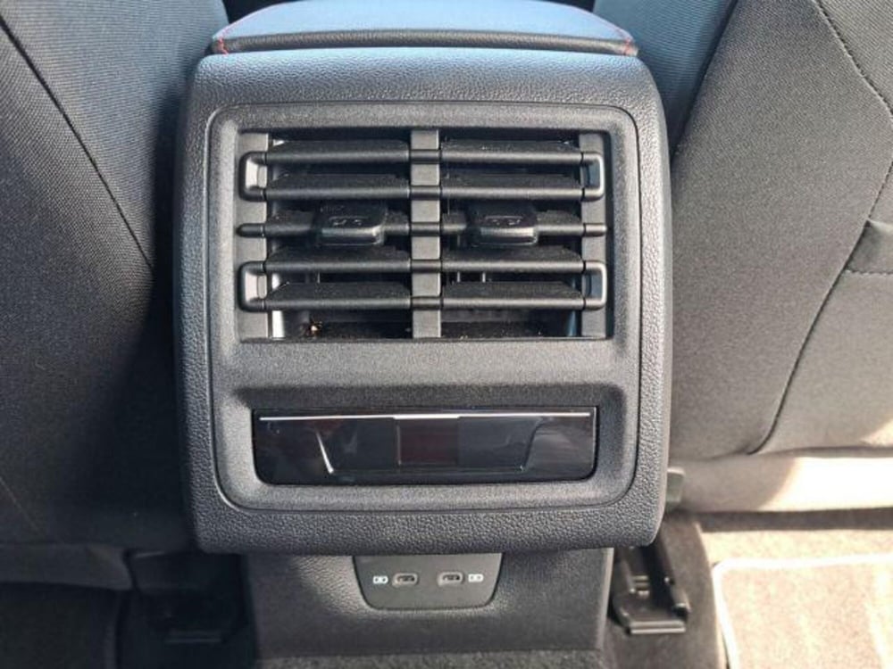 Volkswagen Golf usata a Milano (16)
