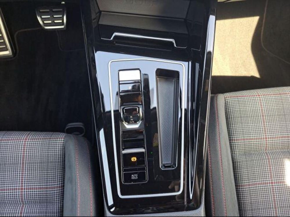Volkswagen Golf usata a Milano (8)