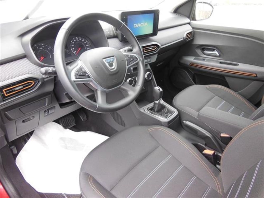 Dacia Sandero usata a Milano (9)
