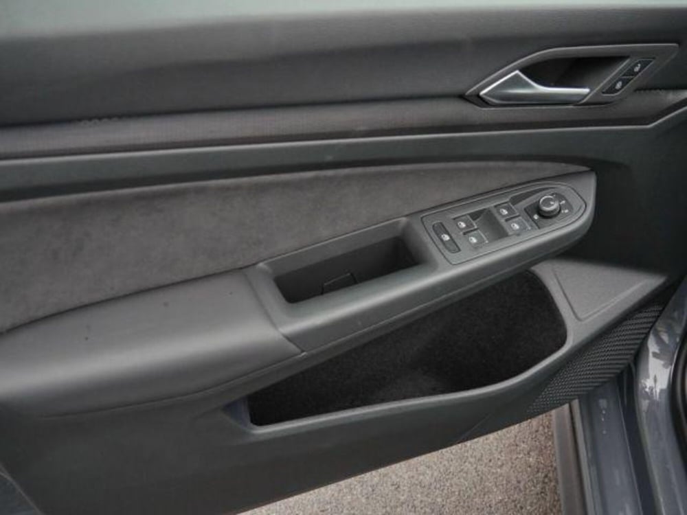 Volkswagen Golf usata a Milano (19)
