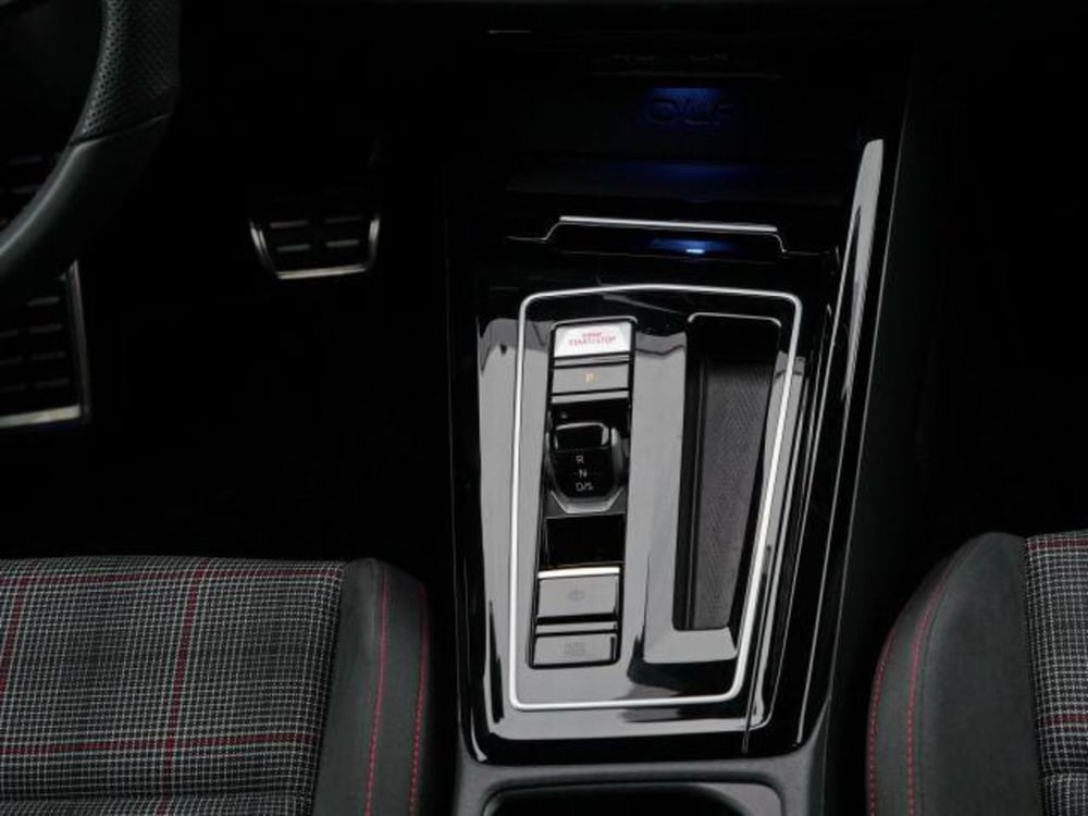 Volkswagen Golf usata a Milano (8)