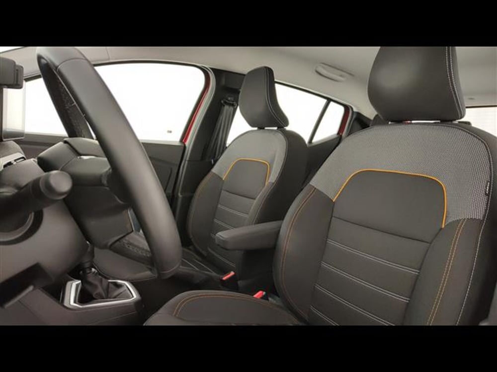 Dacia Sandero usata a Milano (9)