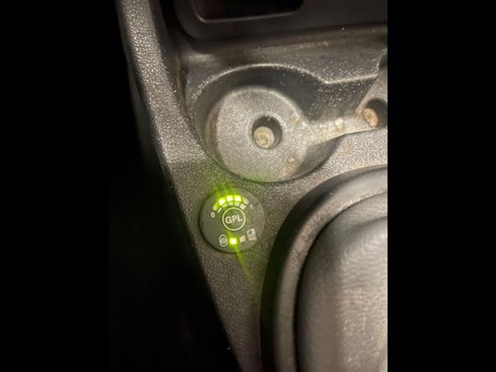 Dacia Duster usata a Ragusa (11)