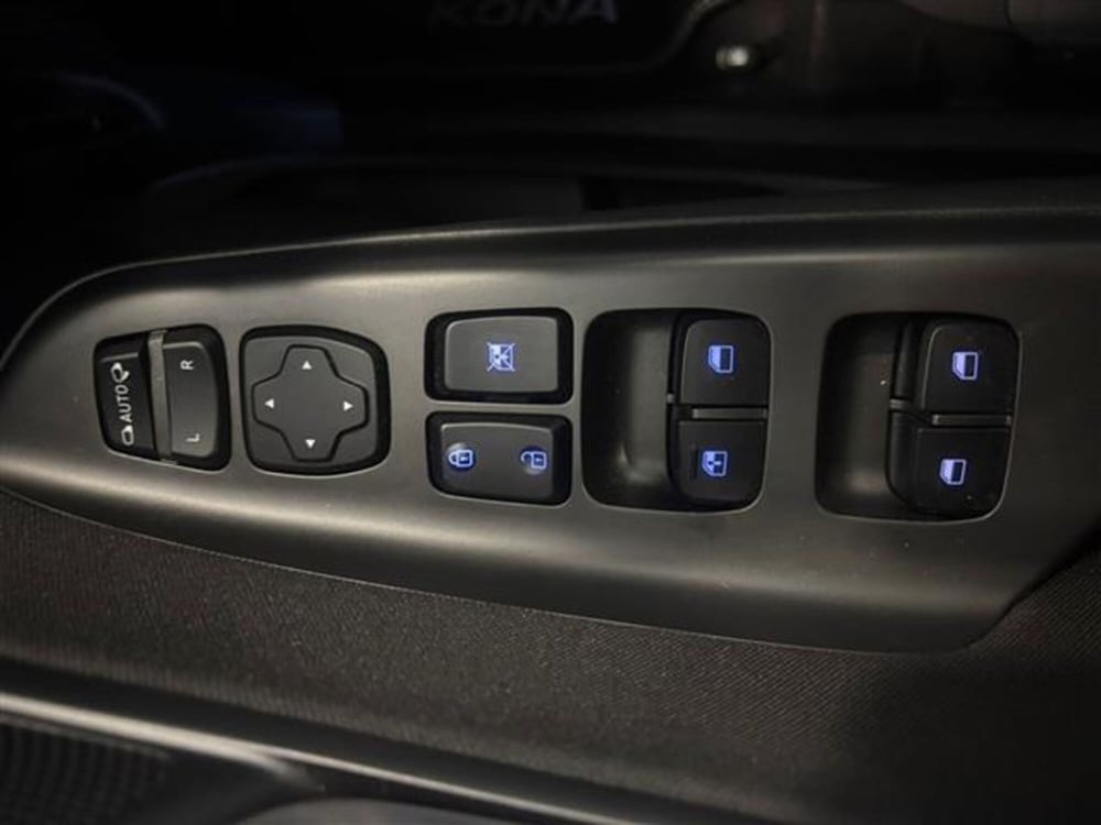 Hyundai Kona usata a Siena (9)
