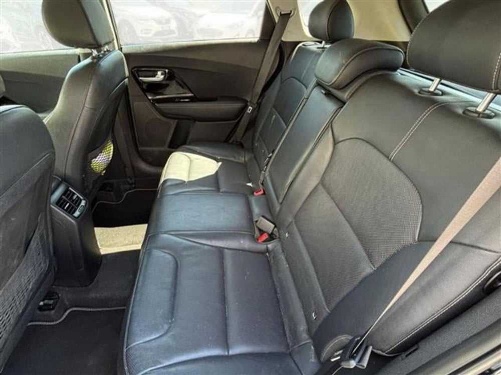 Kia Niro usata a Livorno (14)