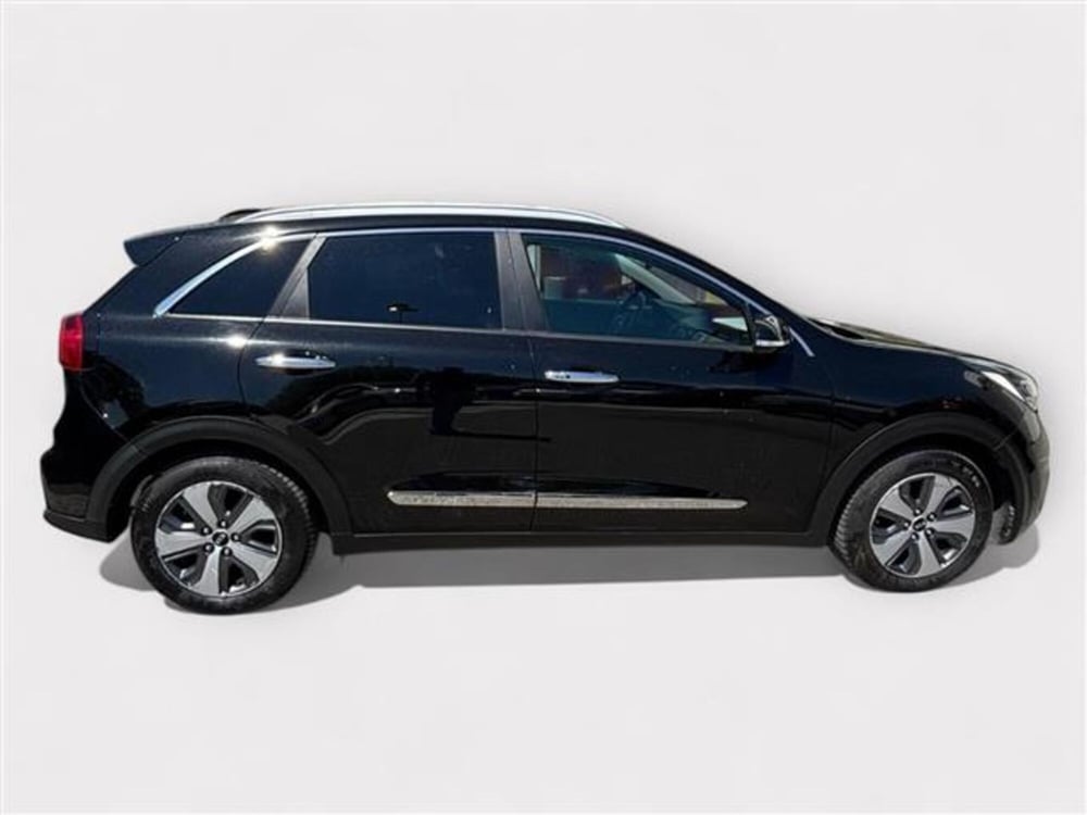 Kia Niro usata a Livorno (6)
