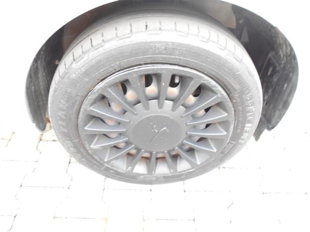 Lancia Ypsilon usata a Firenze (2)