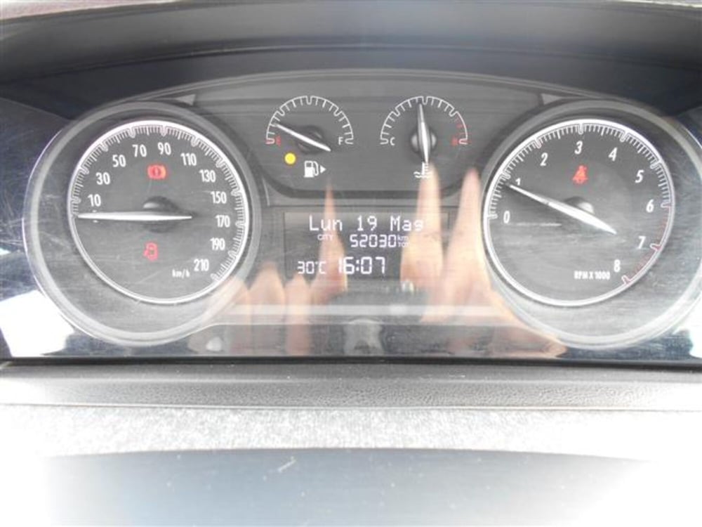 Lancia Ypsilon usata a Firenze (7)