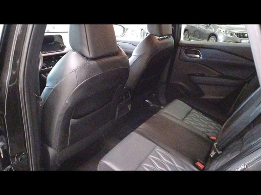 Nissan Qashqai usata a Milano (8)