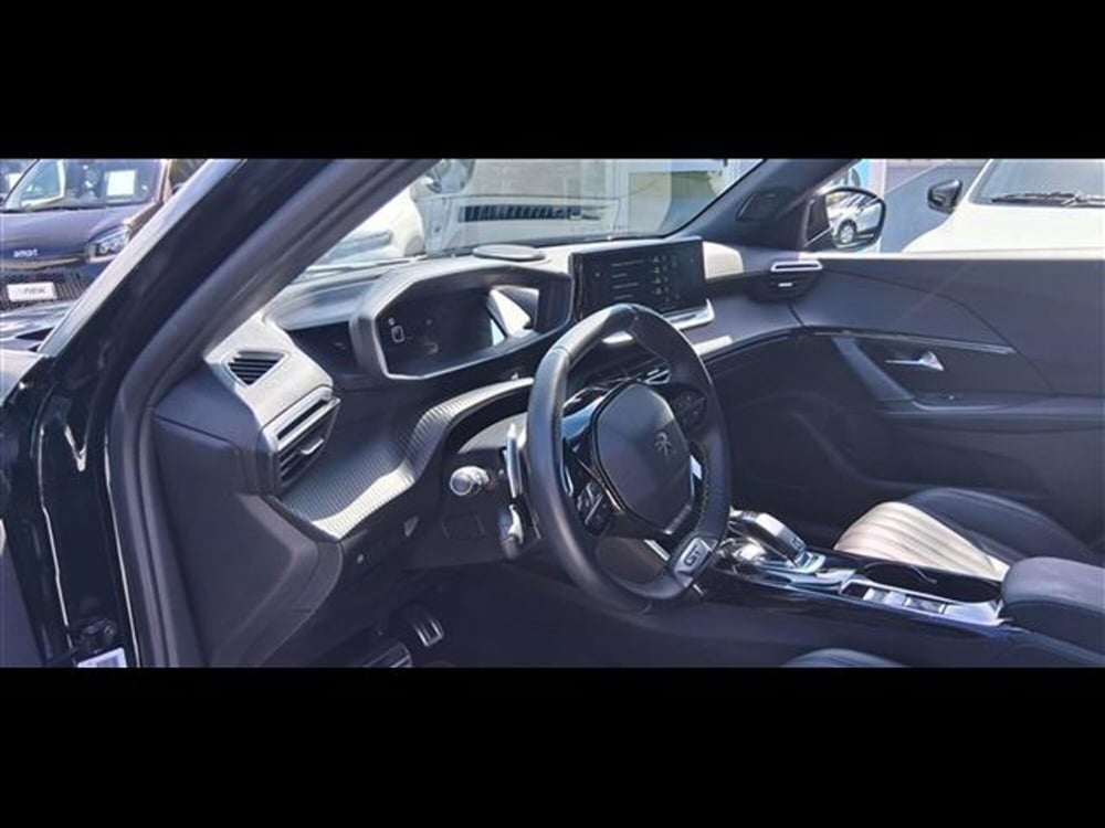 Peugeot 2008 usata a Firenze (9)