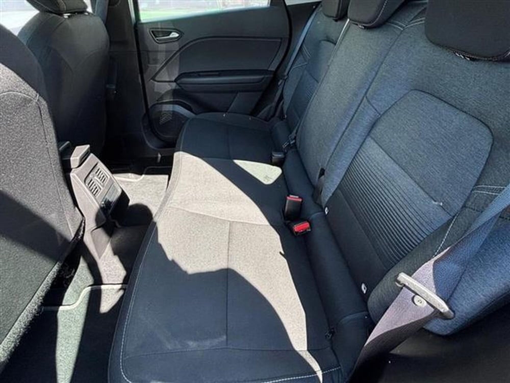 Renault Captur usata a Livorno (14)