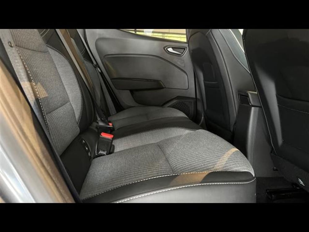 Renault Clio usata a Firenze (13)