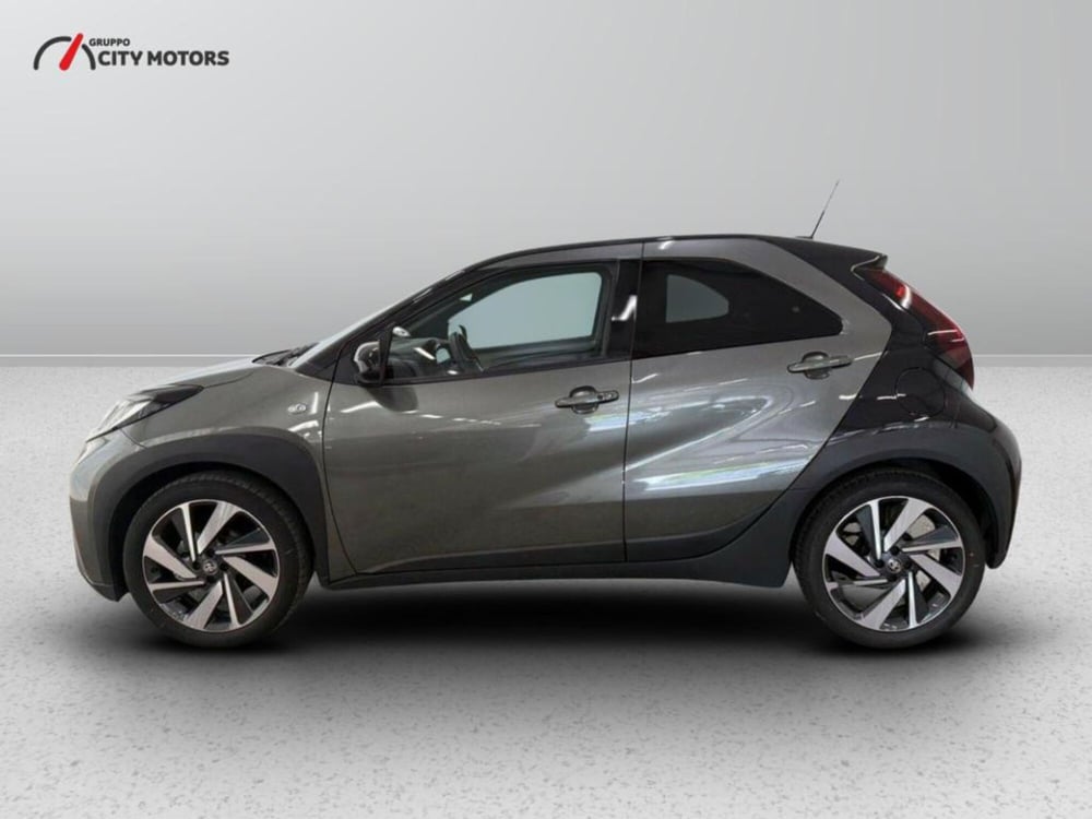 Toyota Aygo X usata a Monza e Brianza (4)