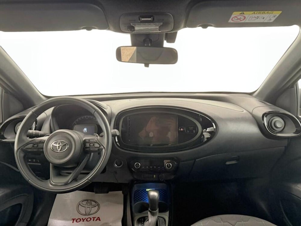 Toyota Aygo X usata a Monza e Brianza (9)