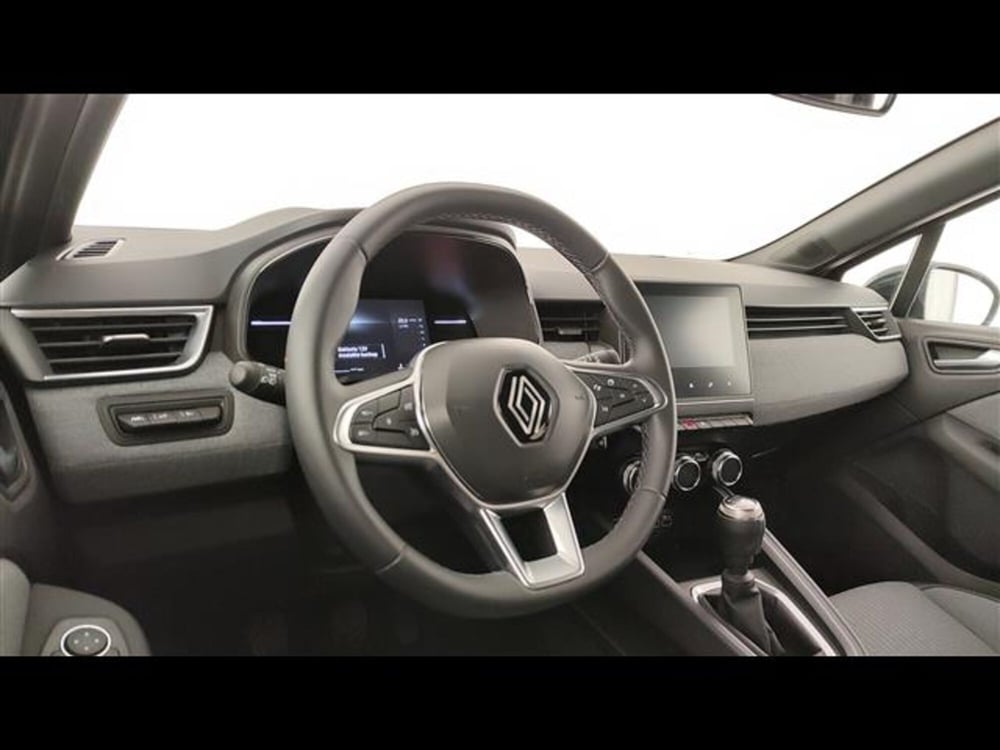 Renault Clio usata a Milano (8)