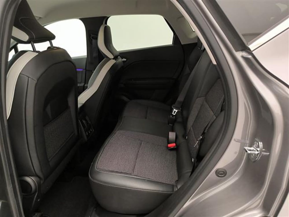 Renault Captur usata a Milano (12)