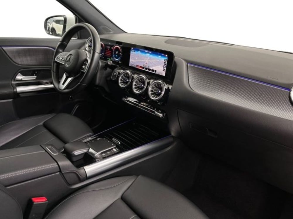 Mercedes-Benz EQA usata a Verona (15)