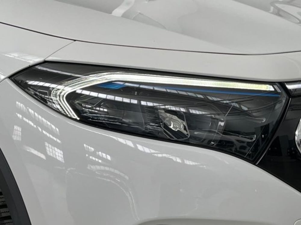 Mercedes-Benz EQA usata a Verona (17)