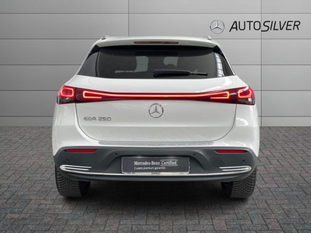 Mercedes-Benz EQA usata a Verona (4)