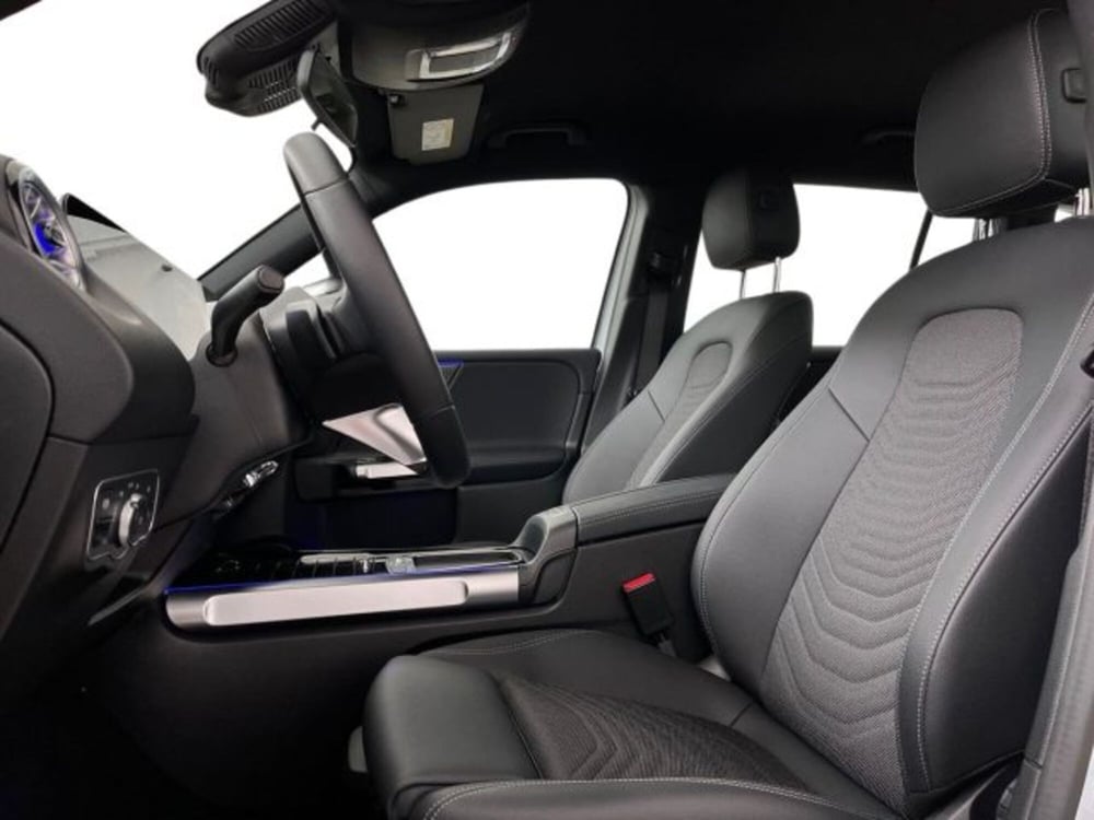 Mercedes-Benz EQB usata a Verona (10)