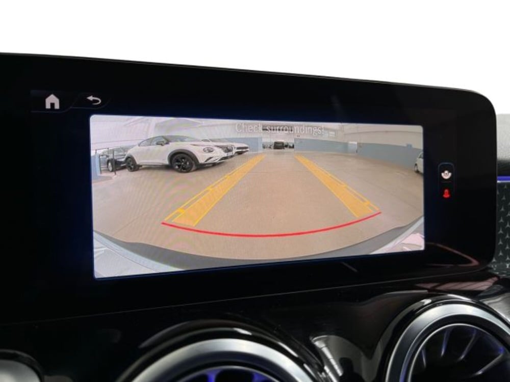 Mercedes-Benz EQB usata a Verona (12)