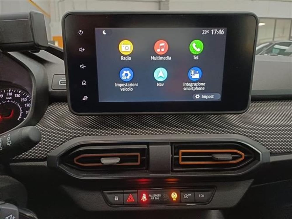 Dacia Sandero usata a Cremona (12)