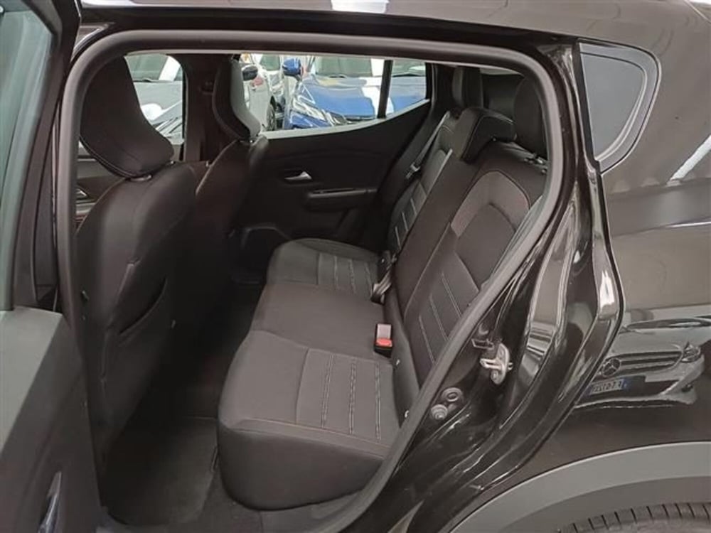Dacia Sandero usata a Cremona (7)