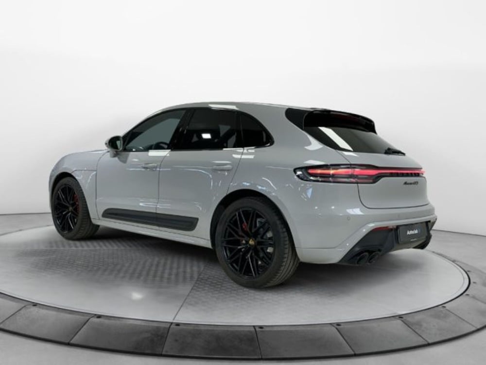 Porsche Macan usata a Modena (18)