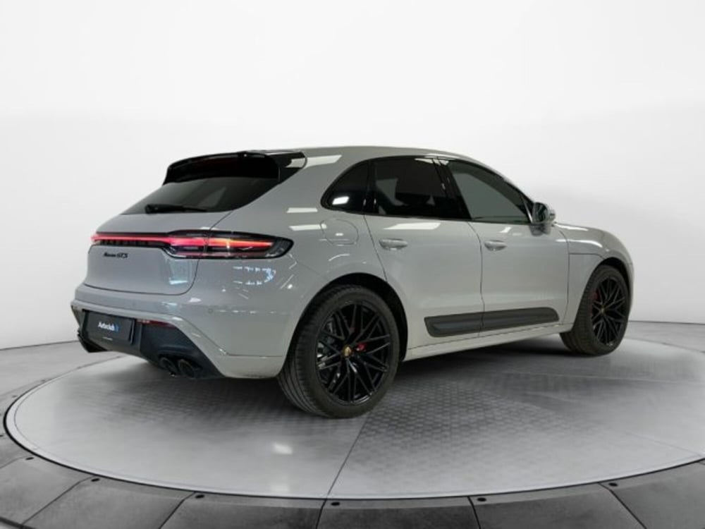 Porsche Macan usata a Modena (2)
