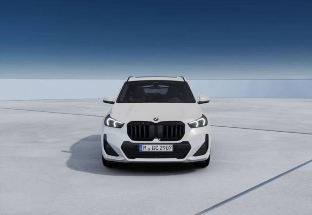 BMW X1 nuova a Modena (3)